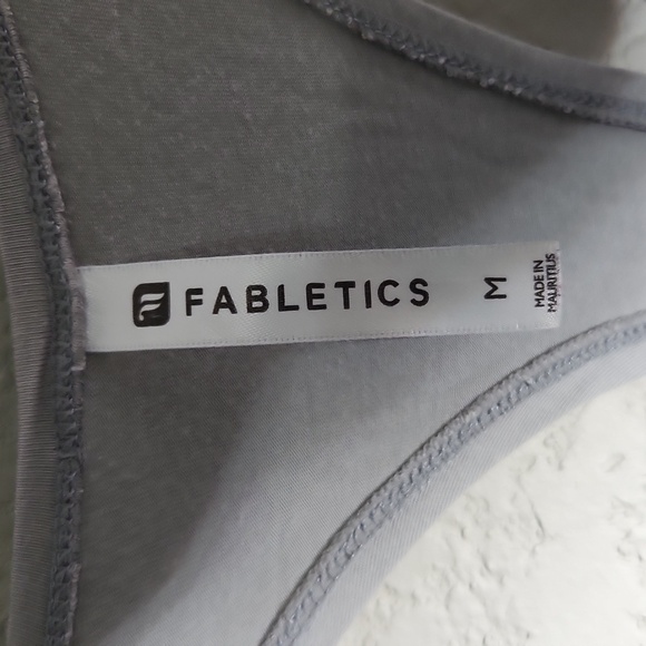 Fabletics Racerback Womens Tank Top Gray Size M Oversized Slouch Front - Picture 2 of 8